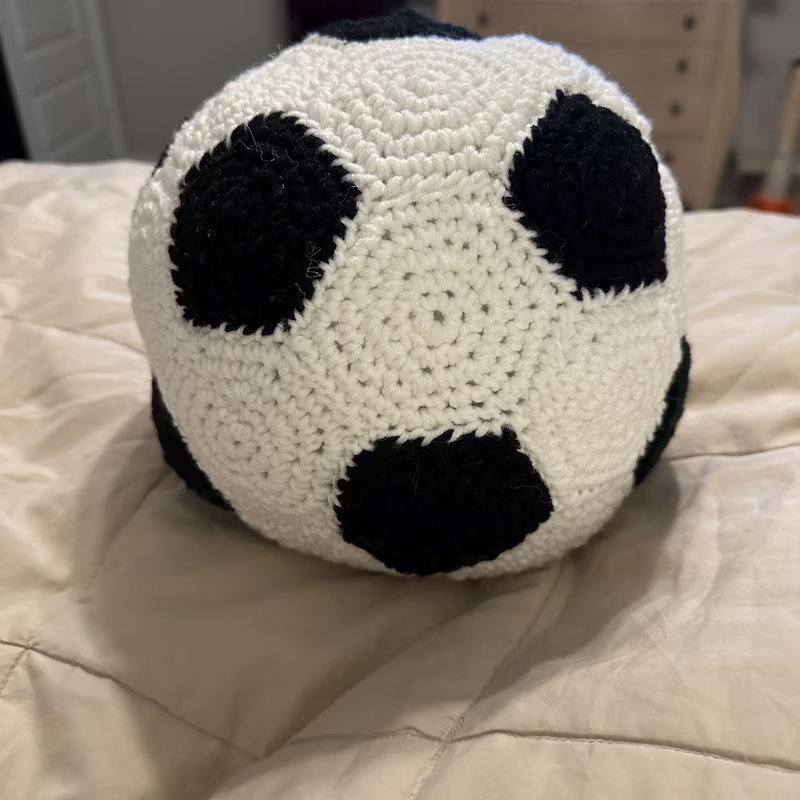 soccer-ball-crochet-pattern-digital-download
