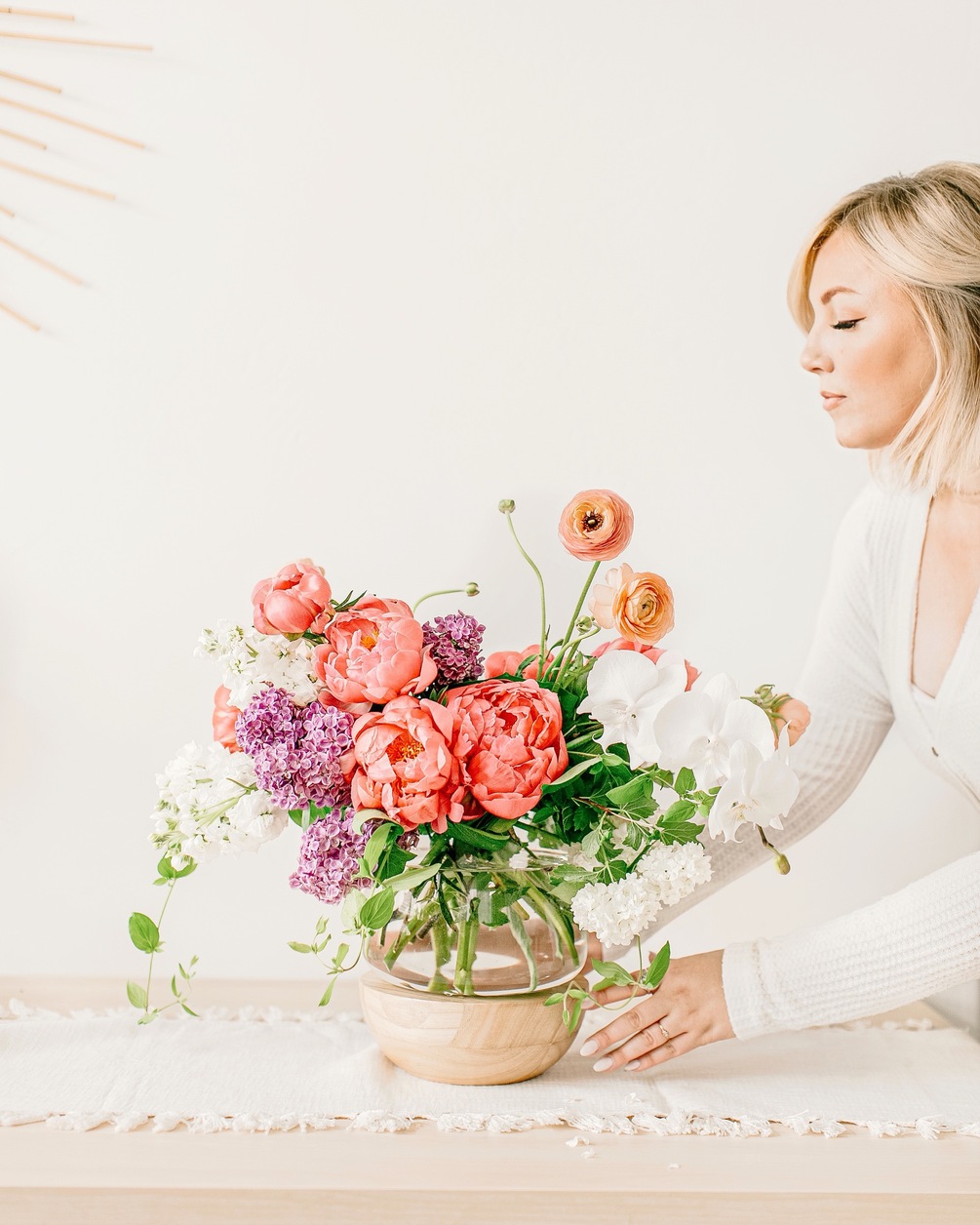 Flower Theories Guide 1 Arranging StoreBought Flowers at Home