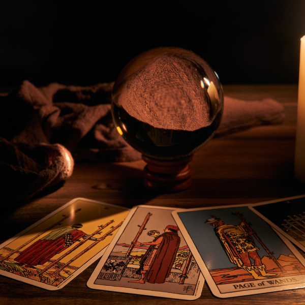 7 Questions Tarot Reading – Personalized Guidance
