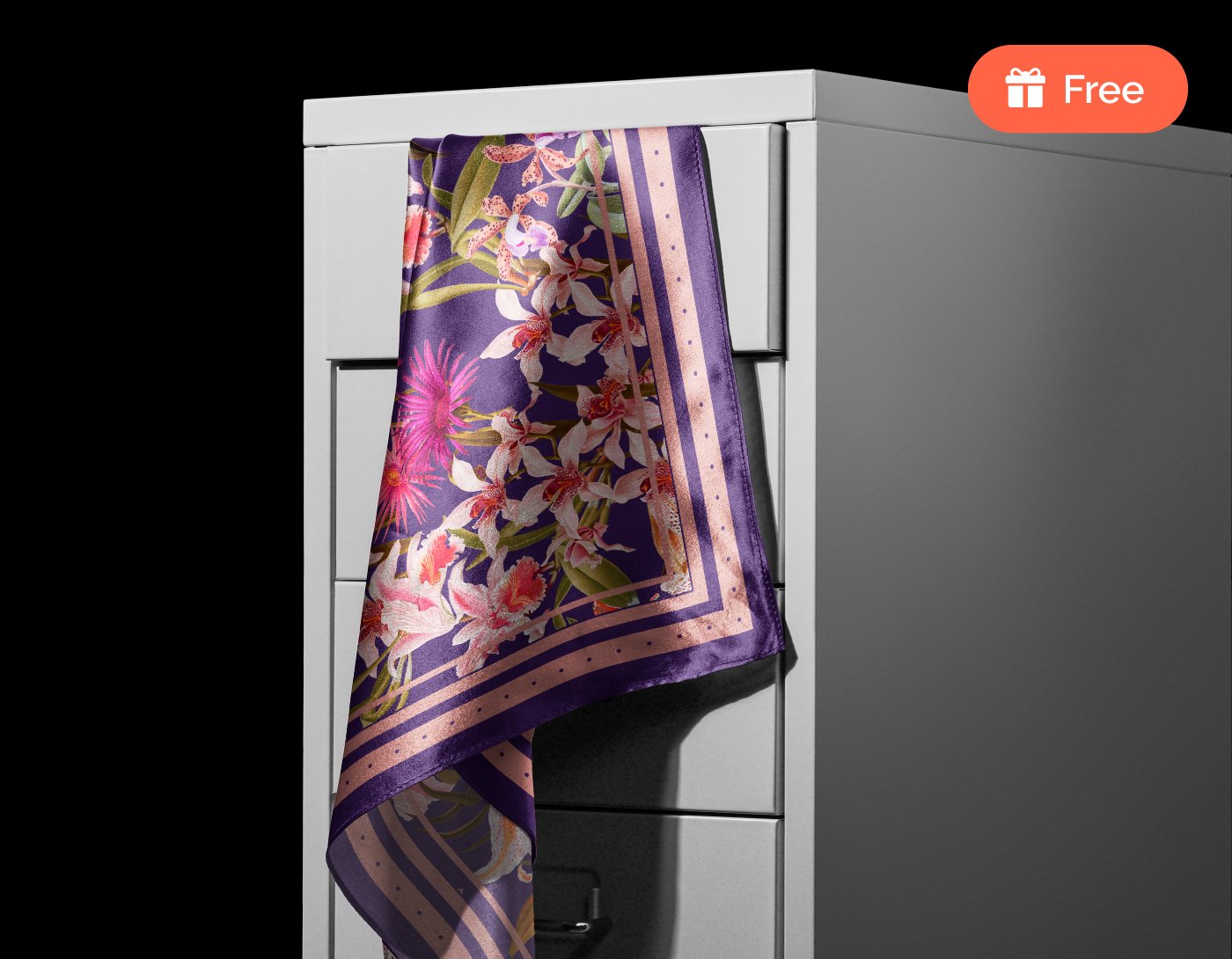 🆓 FRIDAY FREEBIE | Silk Scarf Mockup - Studio Series Vol. 3 🎁 - Mocku