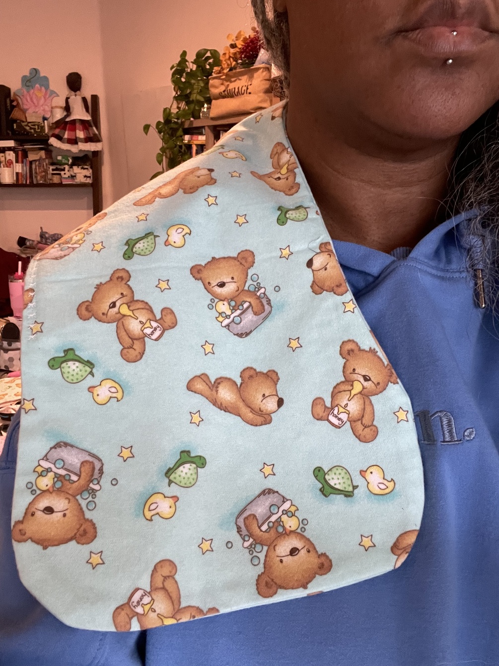 Burp cloth Teddy Bear pattern