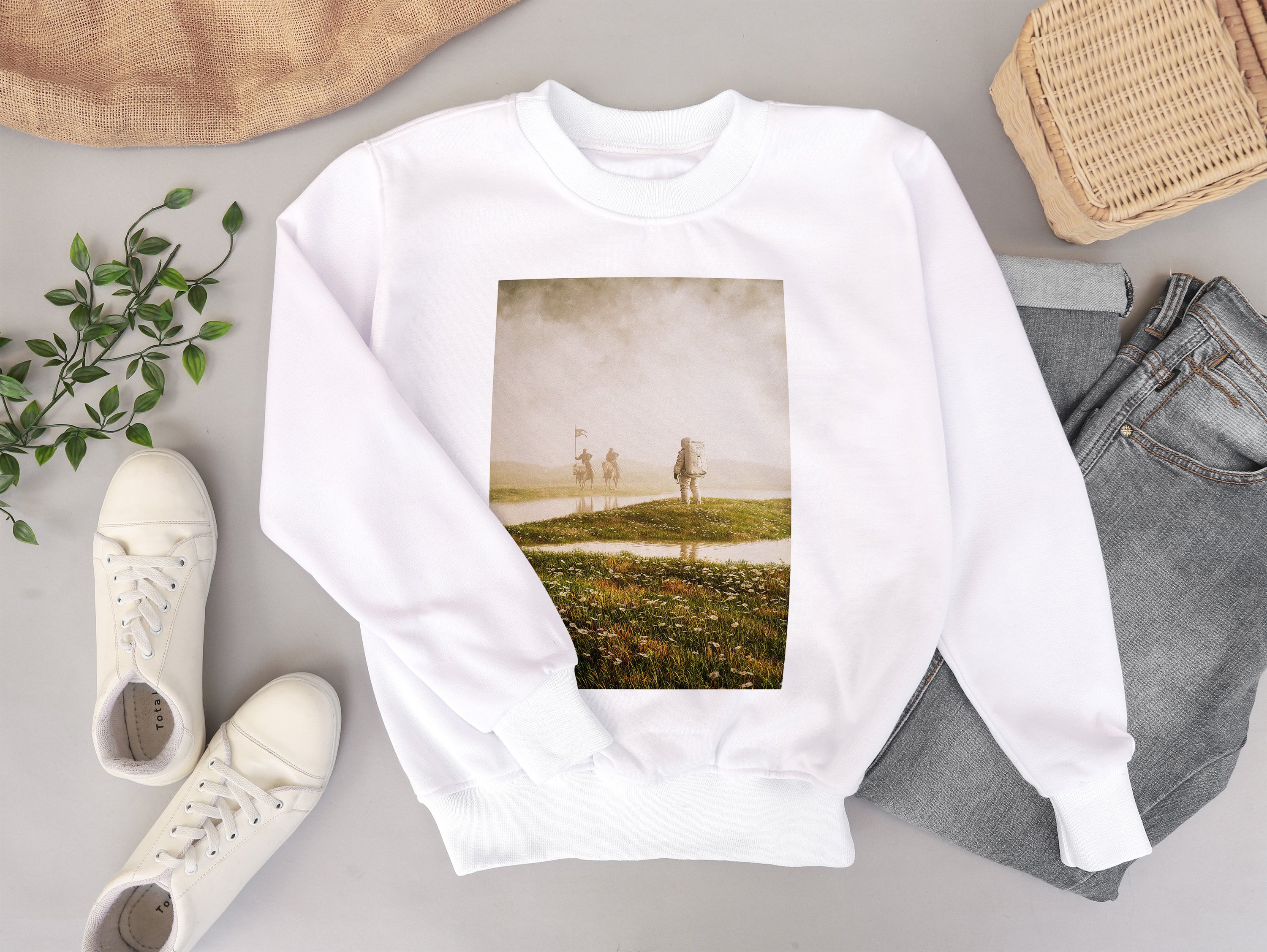 Free Sweat Shirt Mockup Mo.24