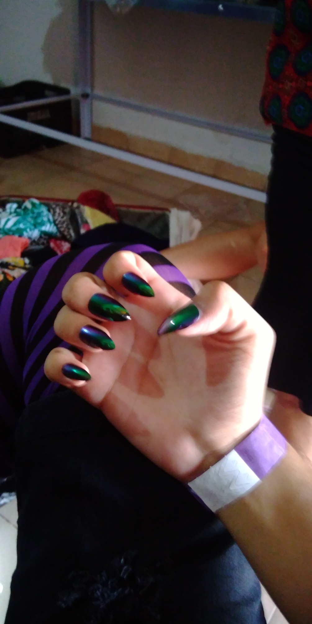 Hands fetish