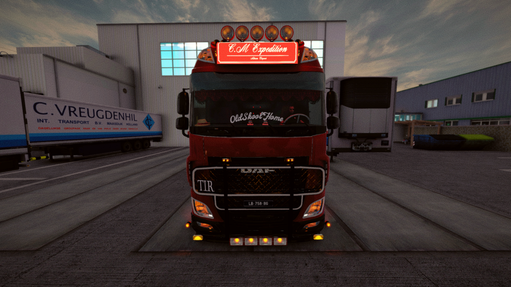 Orange Headlight For Daf 106 SCS