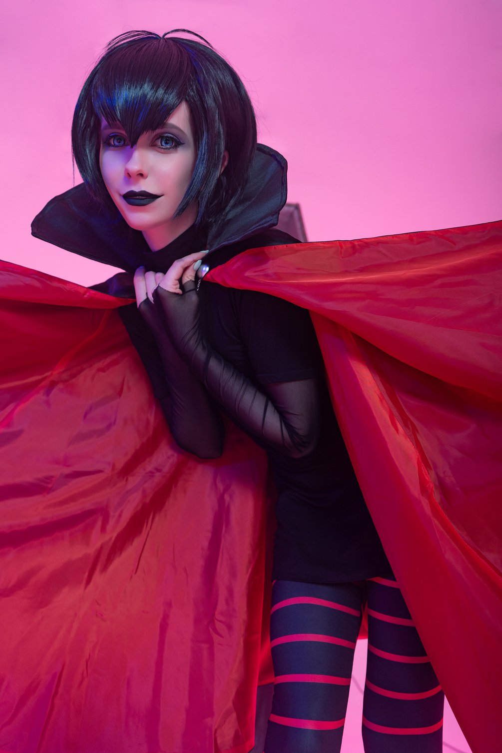 Mavis Dracula - Hotel Transylvania (HD + Mobile), image size:1005x1507