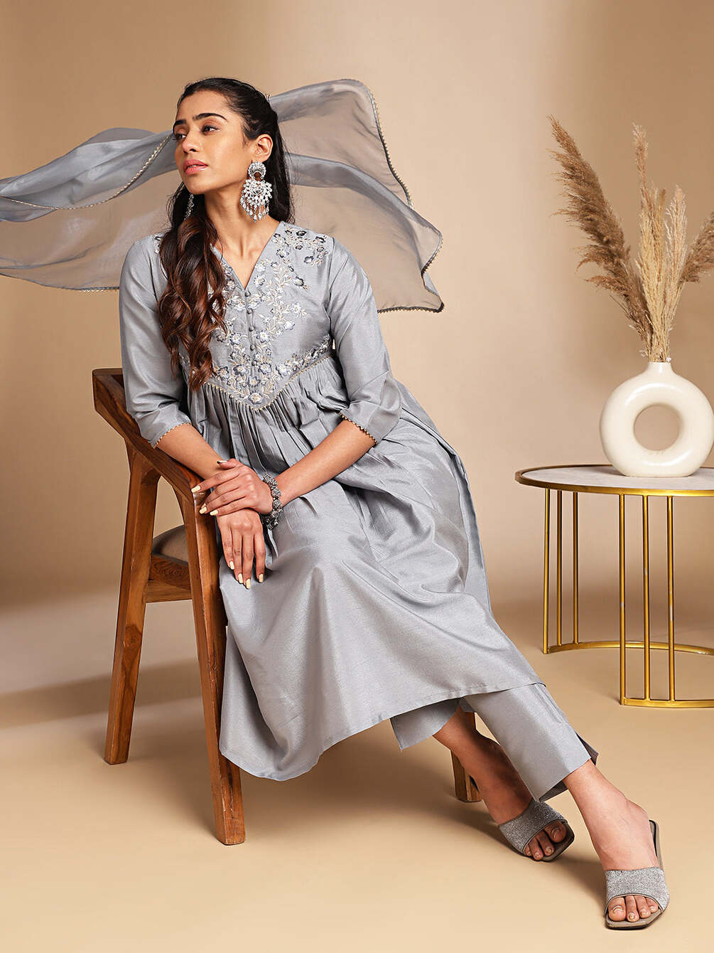 Women Grey Silk Hand Embroidered & Printed Pure Silk Kurta with pant & Printed Dupatta