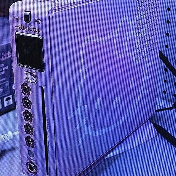 Commissions/Uploading Avi's by Bee