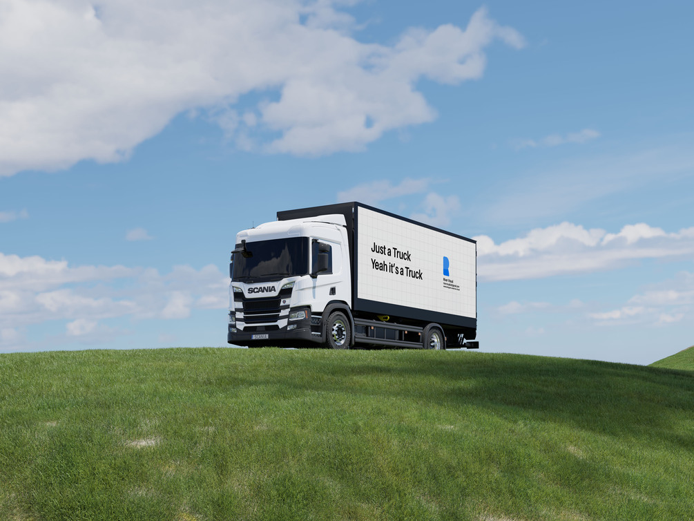 Truck in the Greenfield Mockup N4