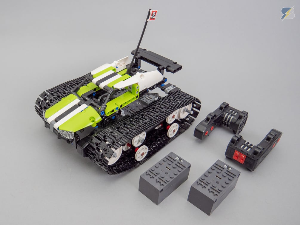 LEGO Technic 42065 RC Tracked Racer buggy motor BuWizz upgrade