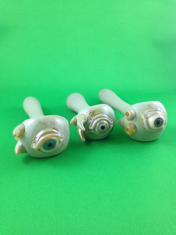 Eyeball Pipe