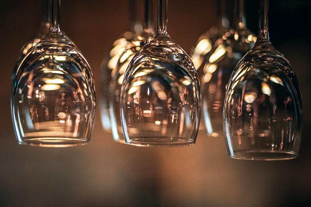 hanging wine glasses upside down