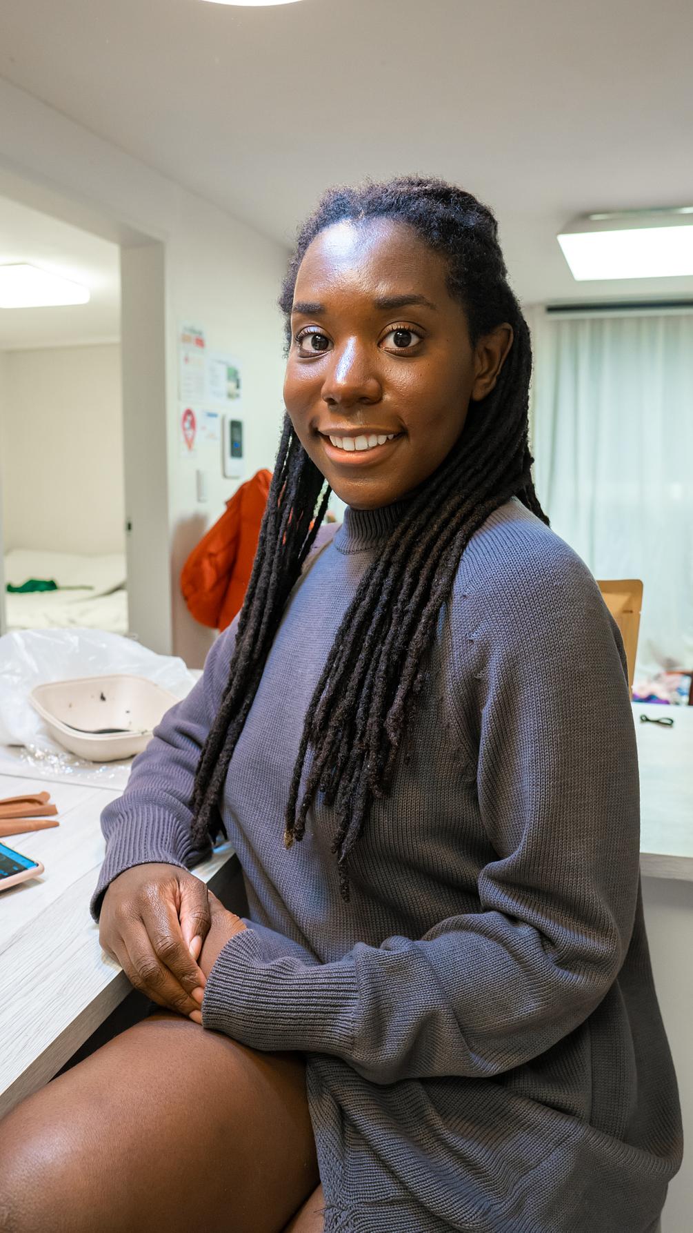 Sweater Girl Set 14 Photos