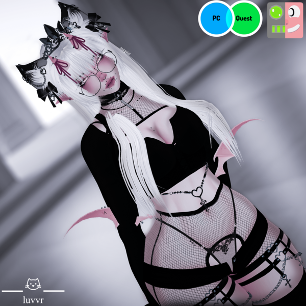 Mika Pc+Opti+Quest (Face Tracking)
